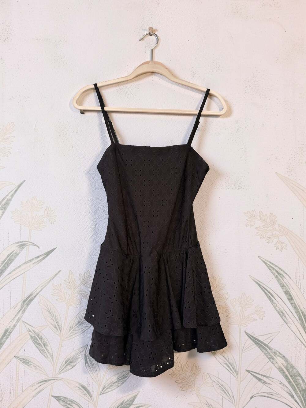 Black Eyelet Embroidered Tiered Ruffle Mini Romper Spaghetti Strap S